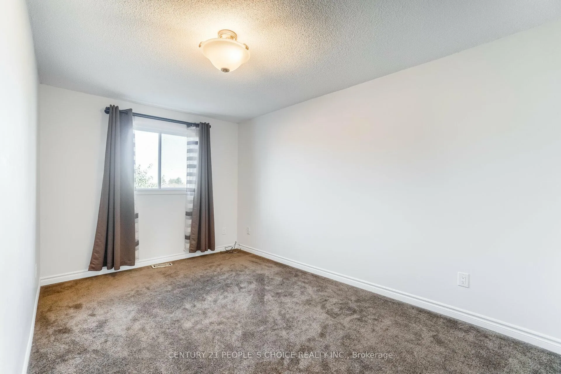 Photo 27 of 25 Sheringham Street, Brampton, Heart Lake West — HOMEH