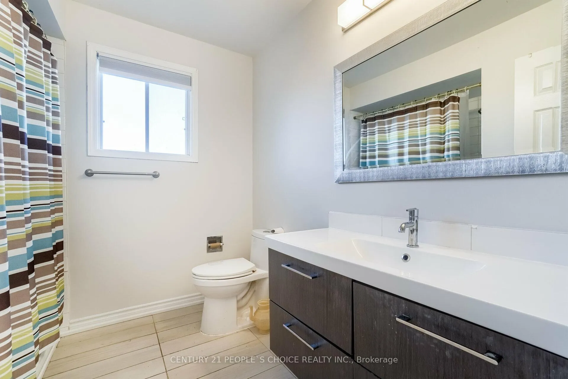 Photo 31 of 25 Sheringham Street, Brampton, Heart Lake West — HOMEH