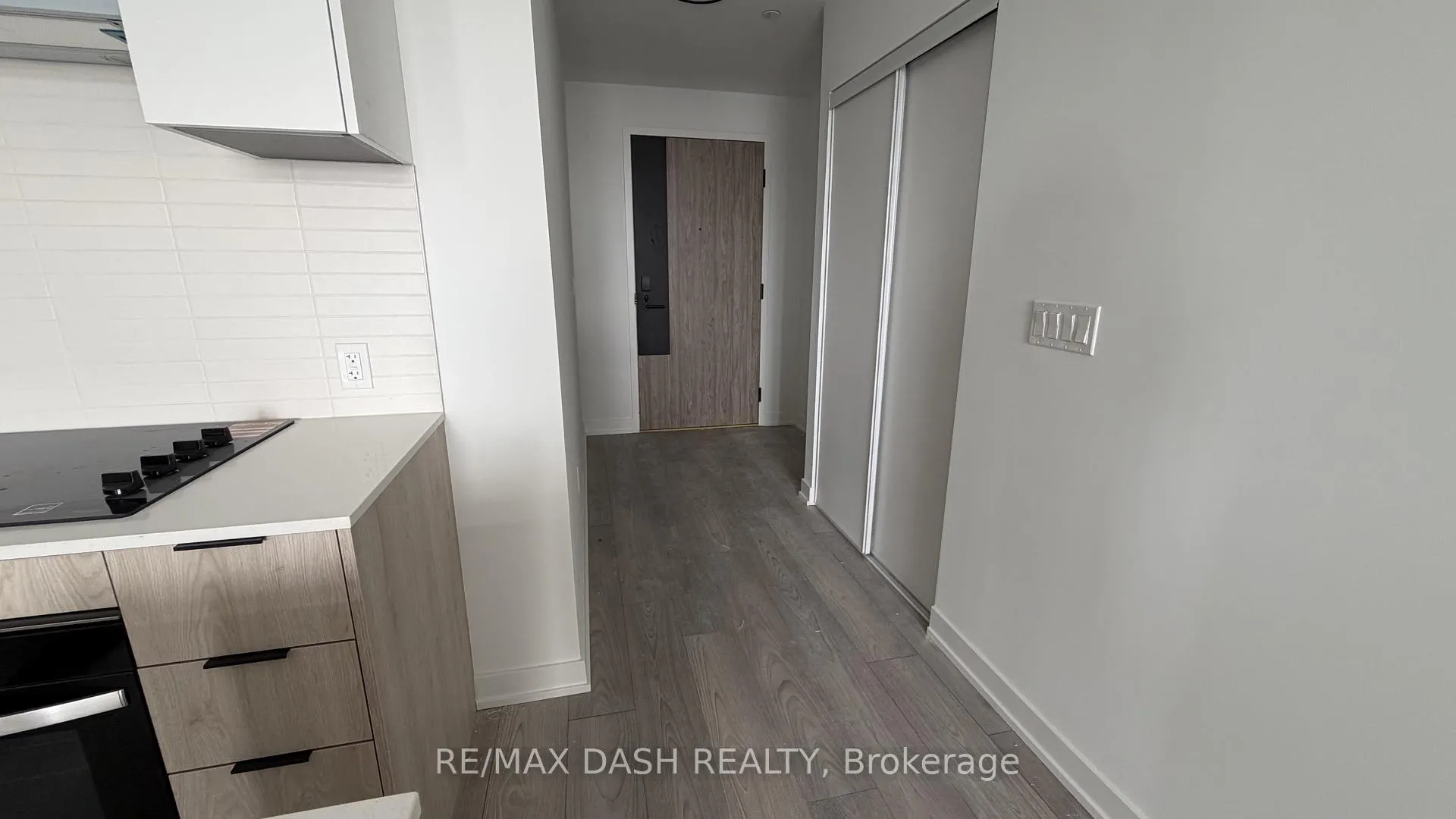 Photo 7 of Unit 1607, 1007 The Queensway Avenue, Etobicoke, Islington-City Centre West — HOMEH