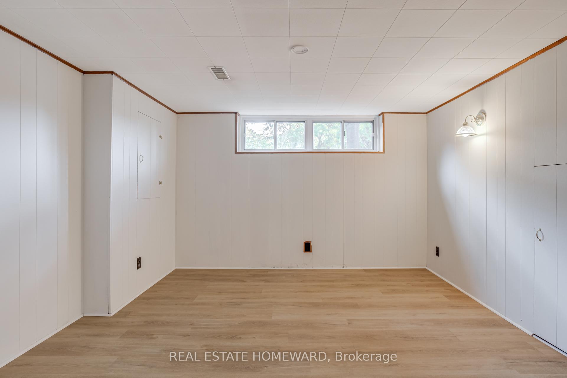 Photo 15 of 80 Wantanopa Crescent, Scarborough, Woburn — HOMEH