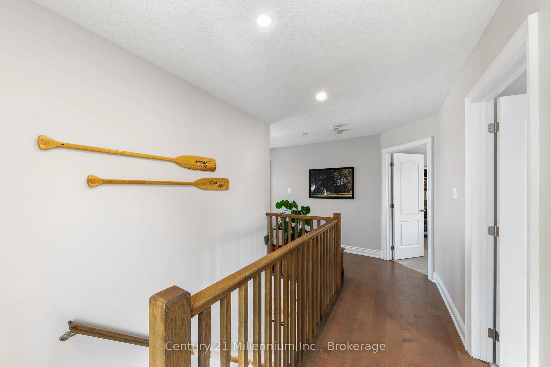 Photo 14 of 103 Lockerbie Crescent, Collingwood — HOMEH