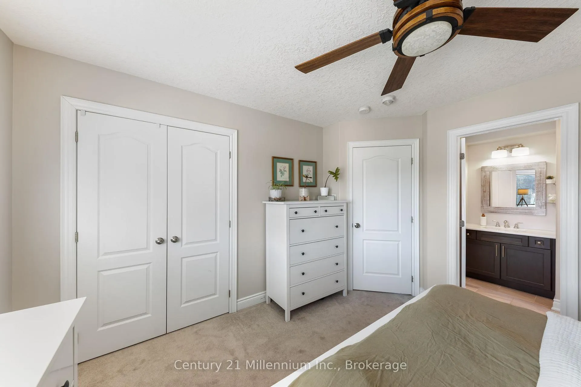 Photo 19 of 103 Lockerbie Crescent, Collingwood — HOMEH