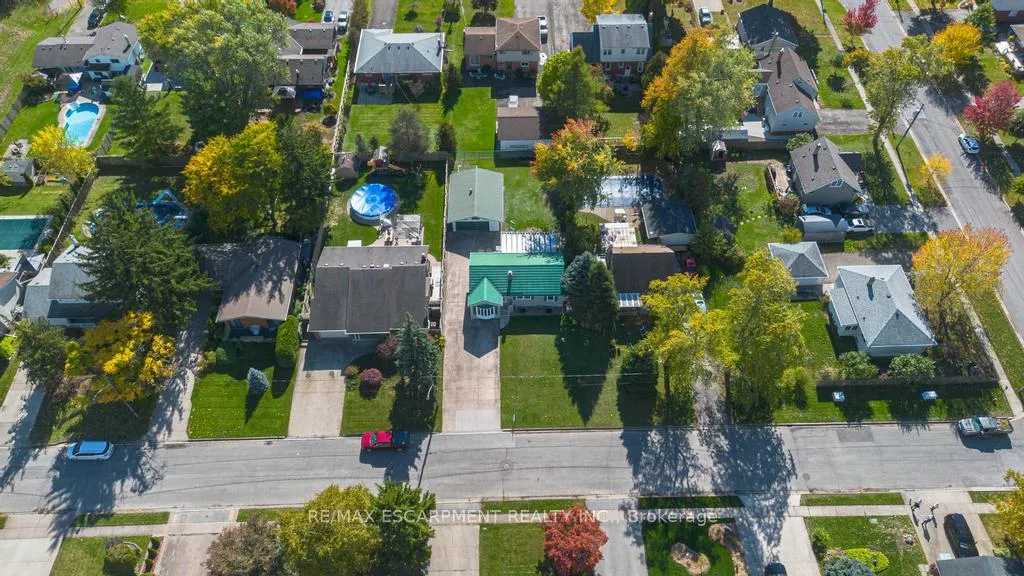 Photo 20 of 24 Hilda Street, Welland, N. Welland — HOMEH