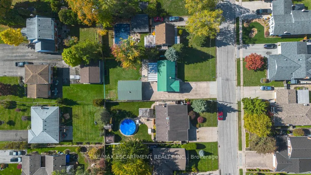 Photo 21 of 24 Hilda Street, Welland, N. Welland — HOMEH