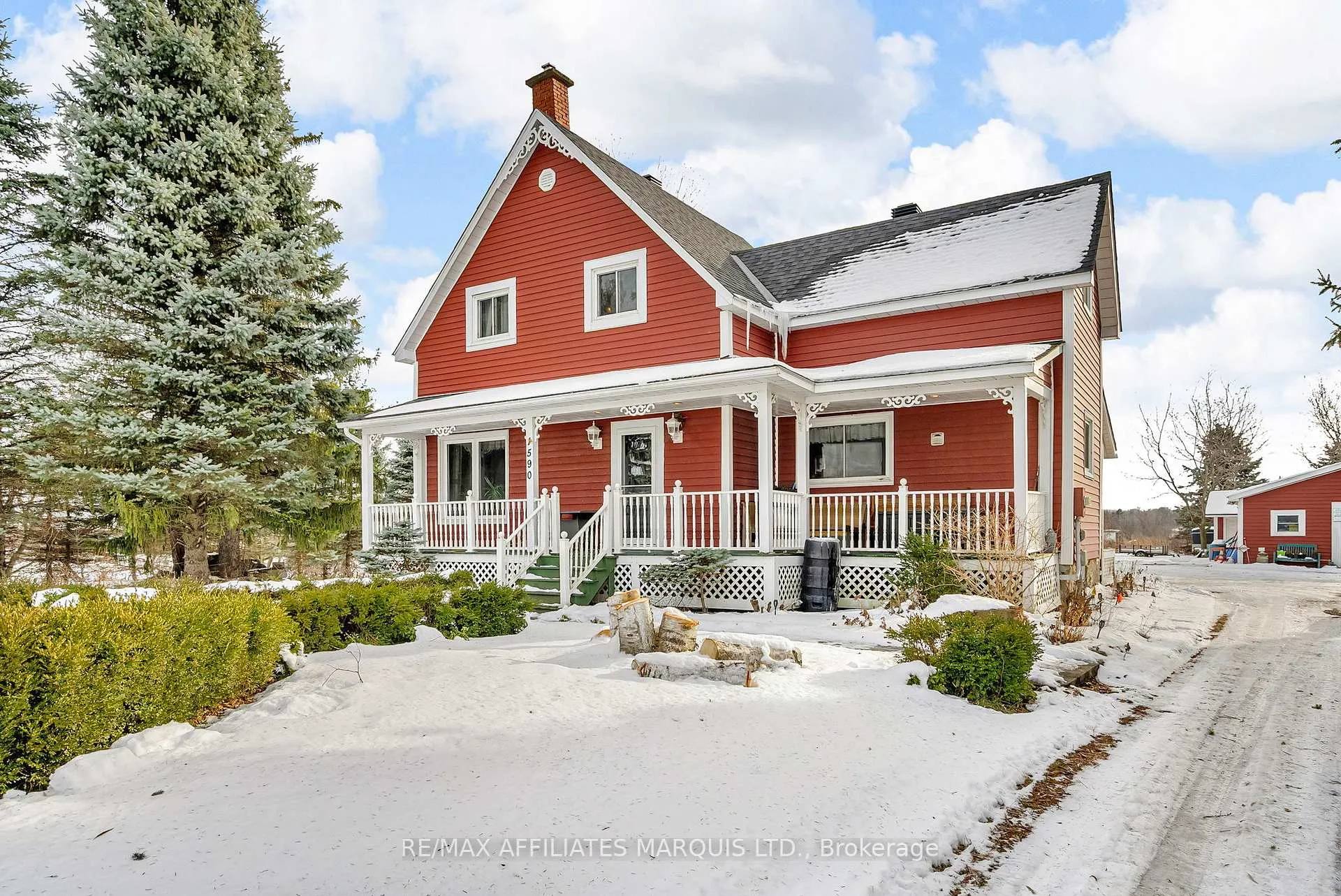 Photo 1 of 1590 Cornwall Road, Cornwall — HOMEH