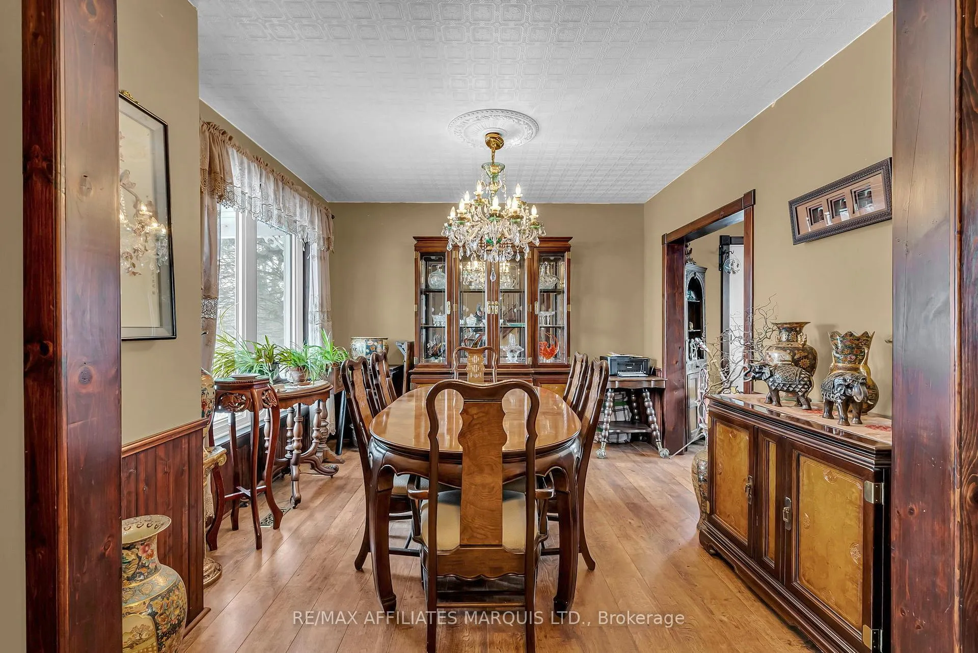 Photo 8 of 1590 Cornwall Road, Cornwall — HOMEH