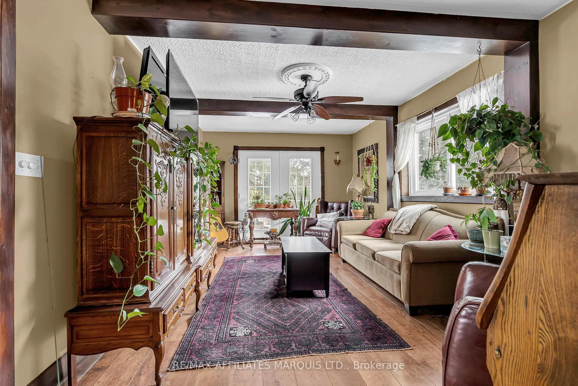 Photo 10 of 1590 Cornwall Road, Cornwall — HOMEH