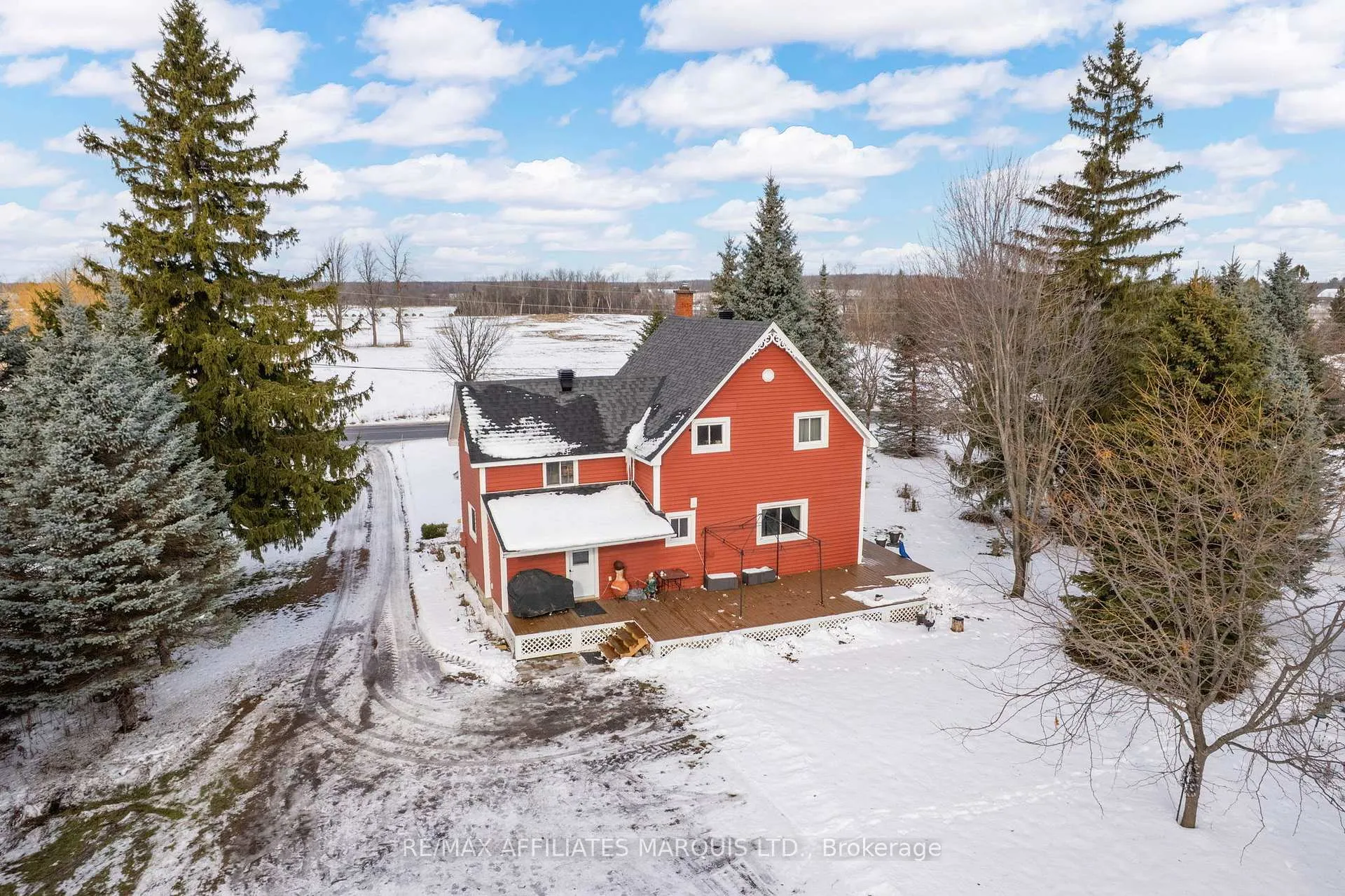Photo 24 of 1590 Cornwall Road, Cornwall — HOMEH