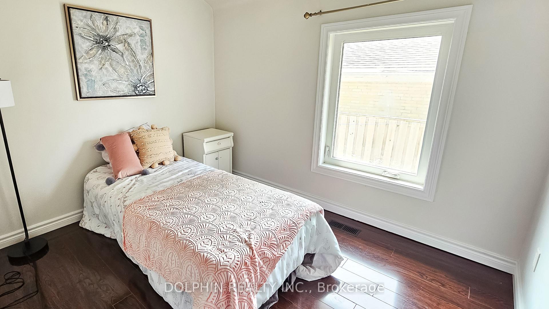 Photo 18 of 1441 Danforth Road, Scarborough, Bendale — HOMEH