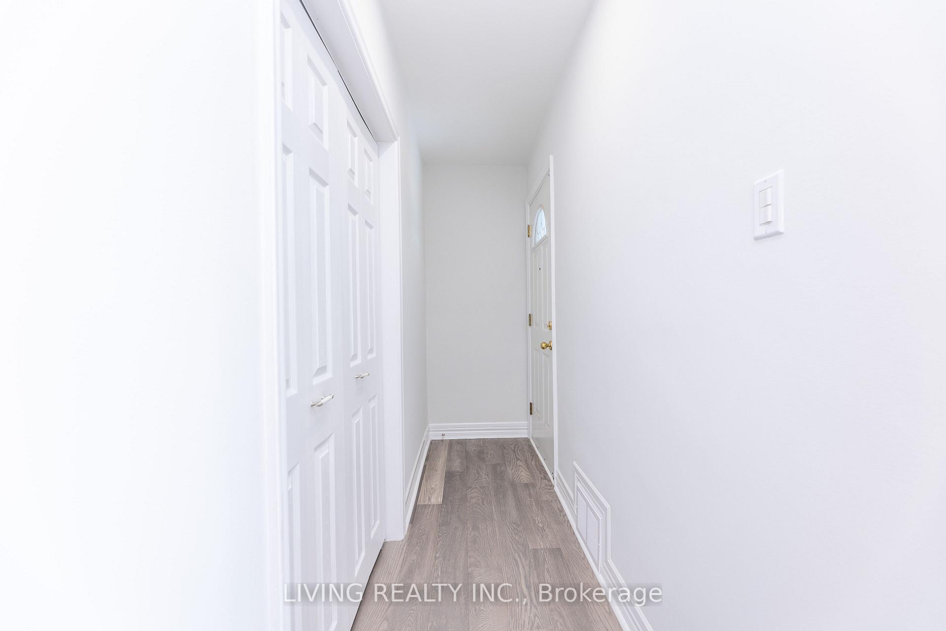 Photo 6 of 12 Kells Avenue, Scarborough, Bendale — HOMEH