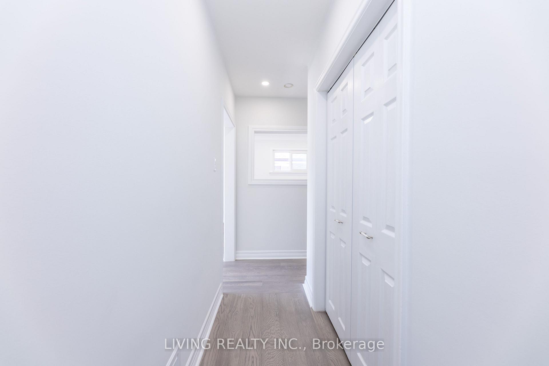Photo 7 of 12 Kells Avenue, Scarborough, Bendale — HOMEH