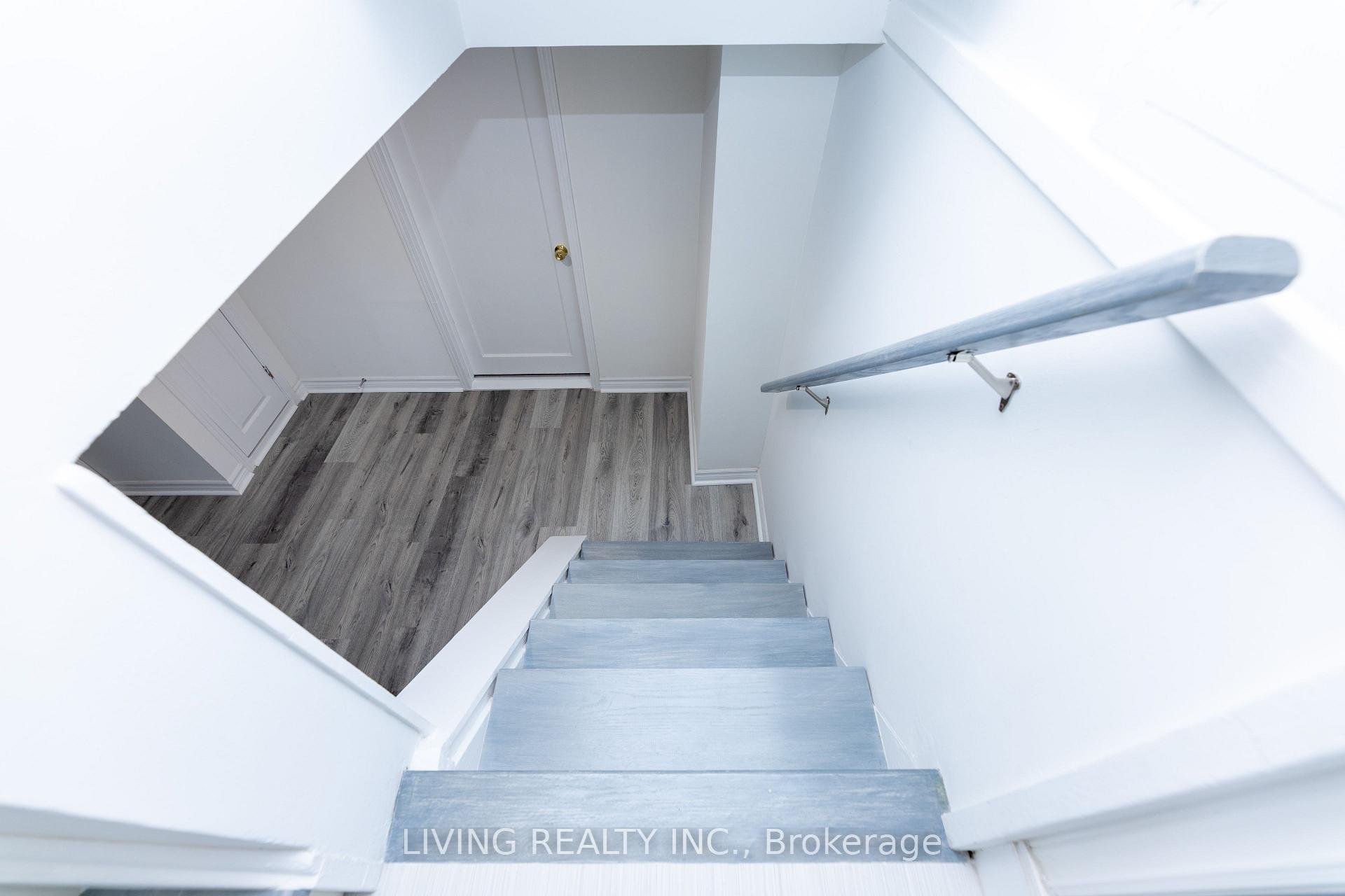 Photo 26 of 12 Kells Avenue, Scarborough, Bendale — HOMEH