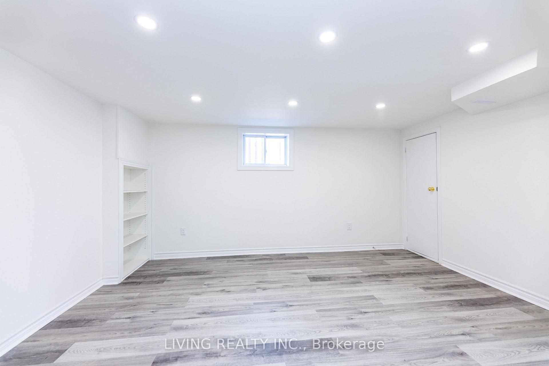 Photo 36 of 12 Kells Avenue, Scarborough, Bendale — HOMEH