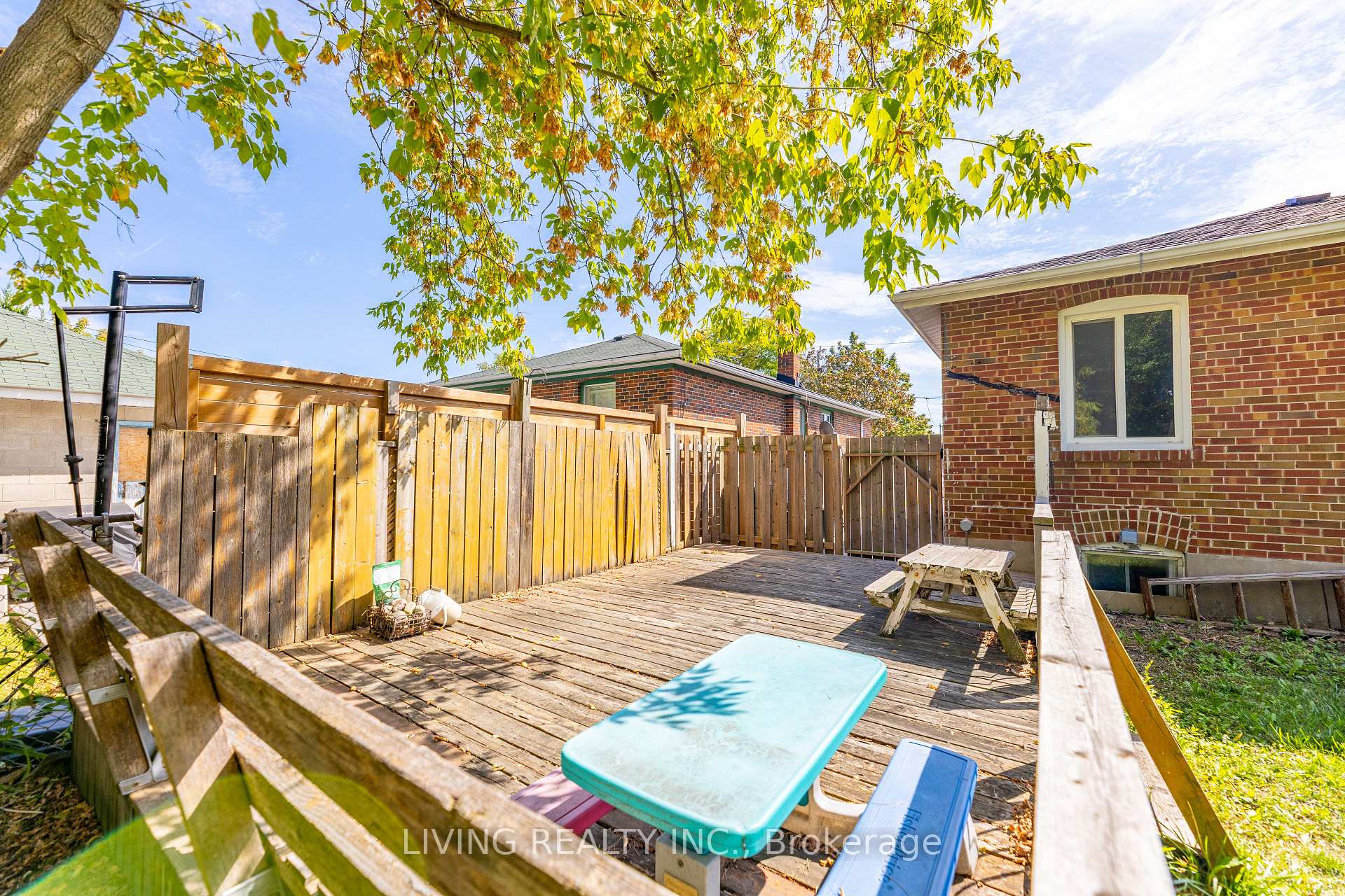 Photo 49 of 12 Kells Avenue, Scarborough, Bendale — HOMEH