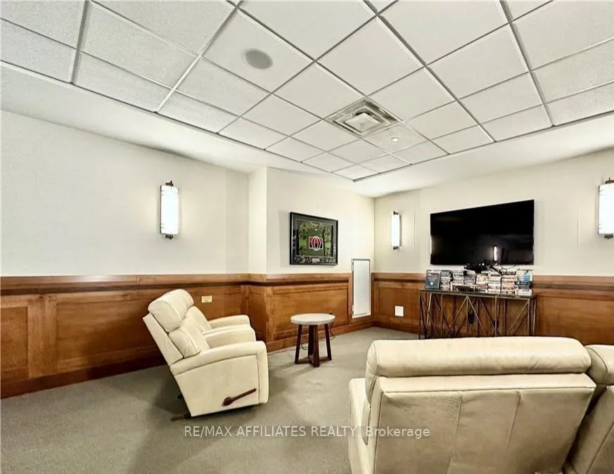 Photo 7 of Unit 102, 1425 Vanier Parkway, Ottawa, Overbrook/Castle Heights — HOMEH