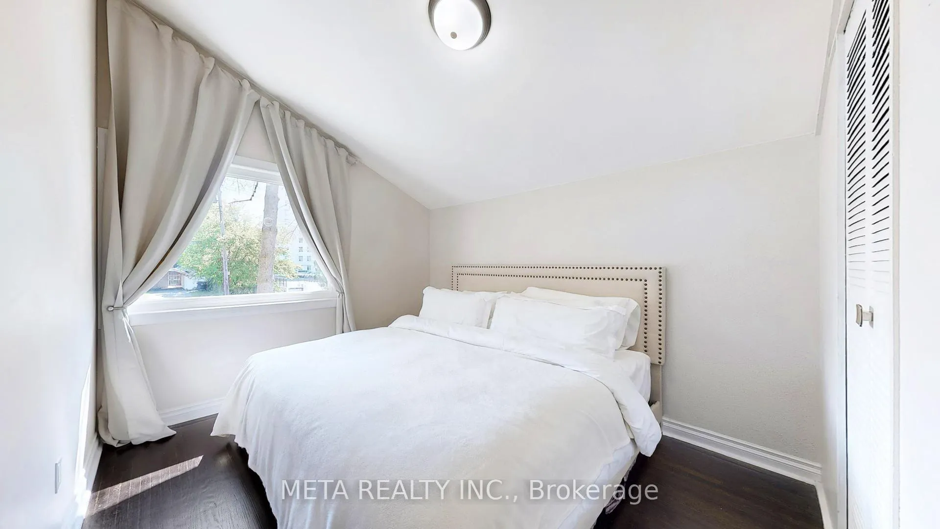 Photo 21 of 28 Orton Park Road, Scarborough, Woburn — HOMEH