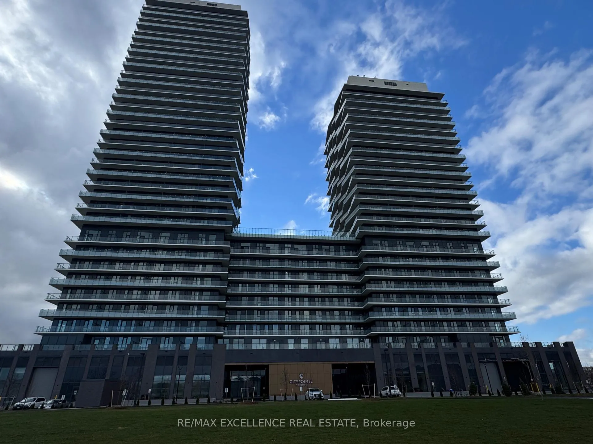 Photo 1 of Unit 426, 15 Skyridge Drive, Brampton, Bram East — HOMEH