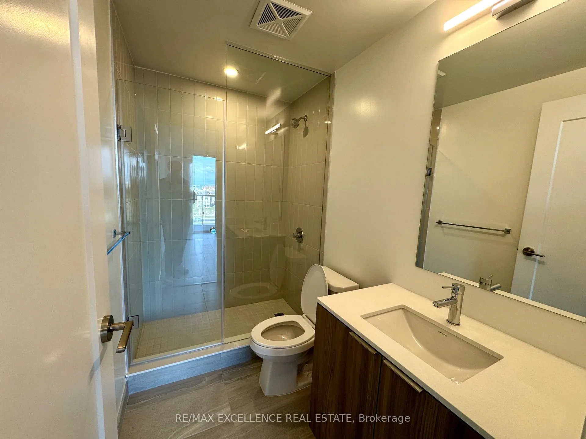 Photo 12 of Unit 426, 15 Skyridge Drive, Brampton, Bram East — HOMEH