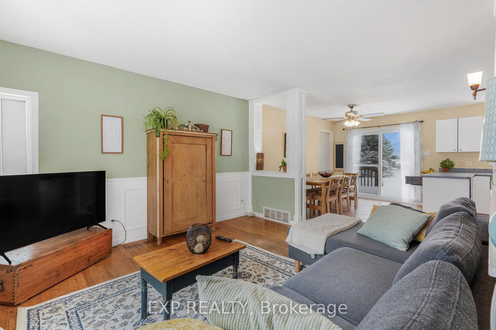 Photo 7 of 2690 Pattee Road E, Champlain, Champlain Twp — HOMEH