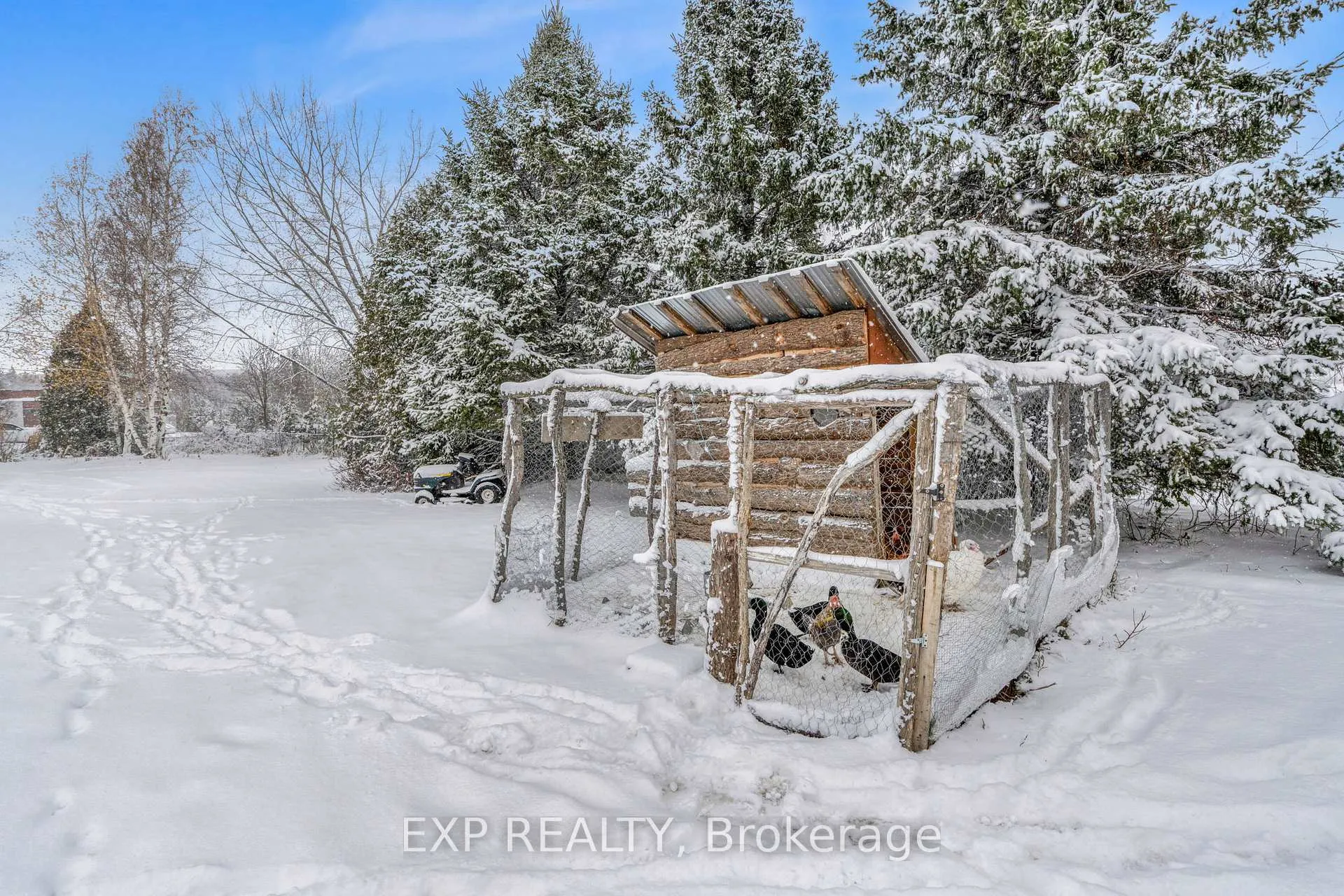 Photo 27 of 2690 Pattee Road E, Champlain, Champlain Twp — HOMEH