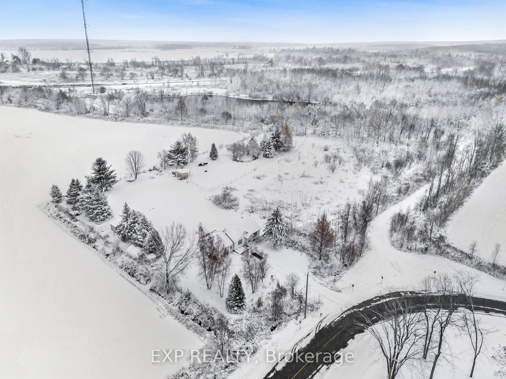 Photo 30 of 2690 Pattee Road E, Champlain, Champlain Twp — HOMEH