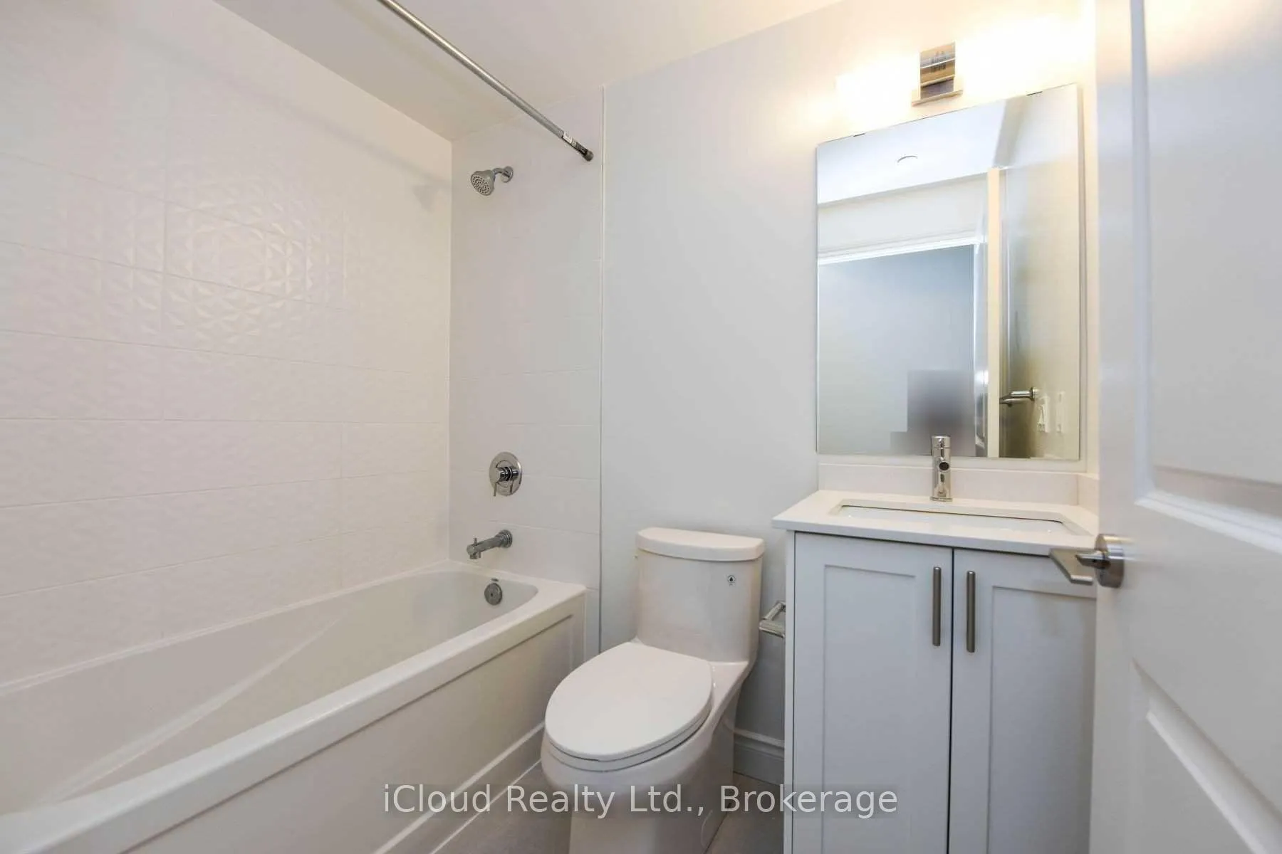 Photo 4 of Unit 223, 1050 Main Street, Milton, Dempsey — HOMEH