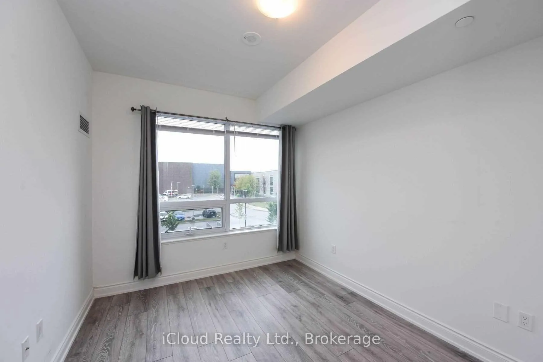 Photo 6 of Unit 223, 1050 Main Street, Milton, Dempsey — HOMEH