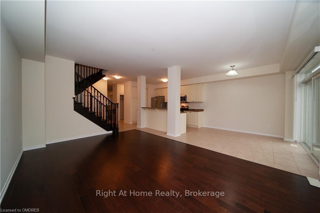 Photo 10 of 6 Legacy Lane, Thorold, Hurricane/Merrittville — HOMEH