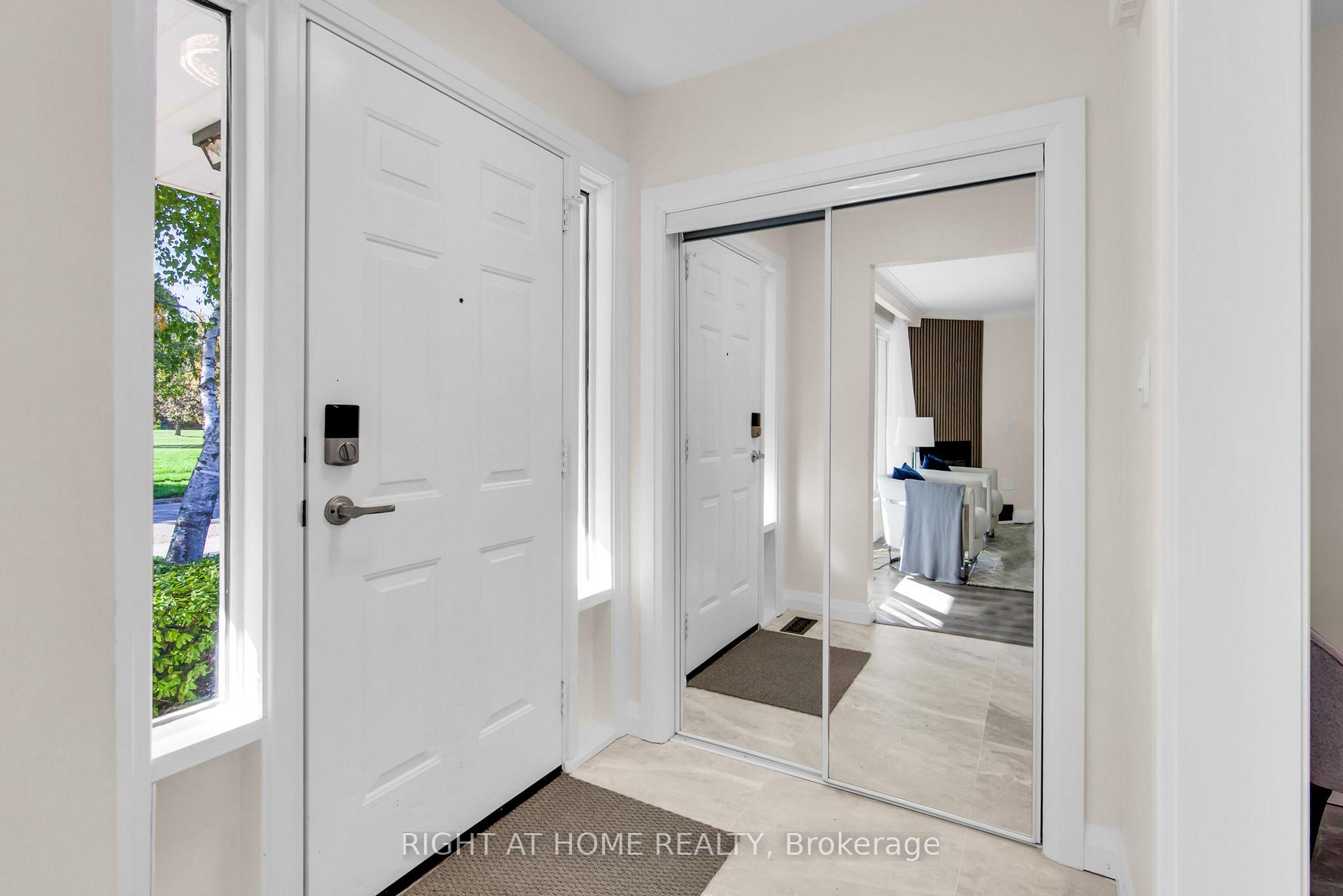 Photo 3 of 47 Dormington Drive, Scarborough, Woburn — HOMEH