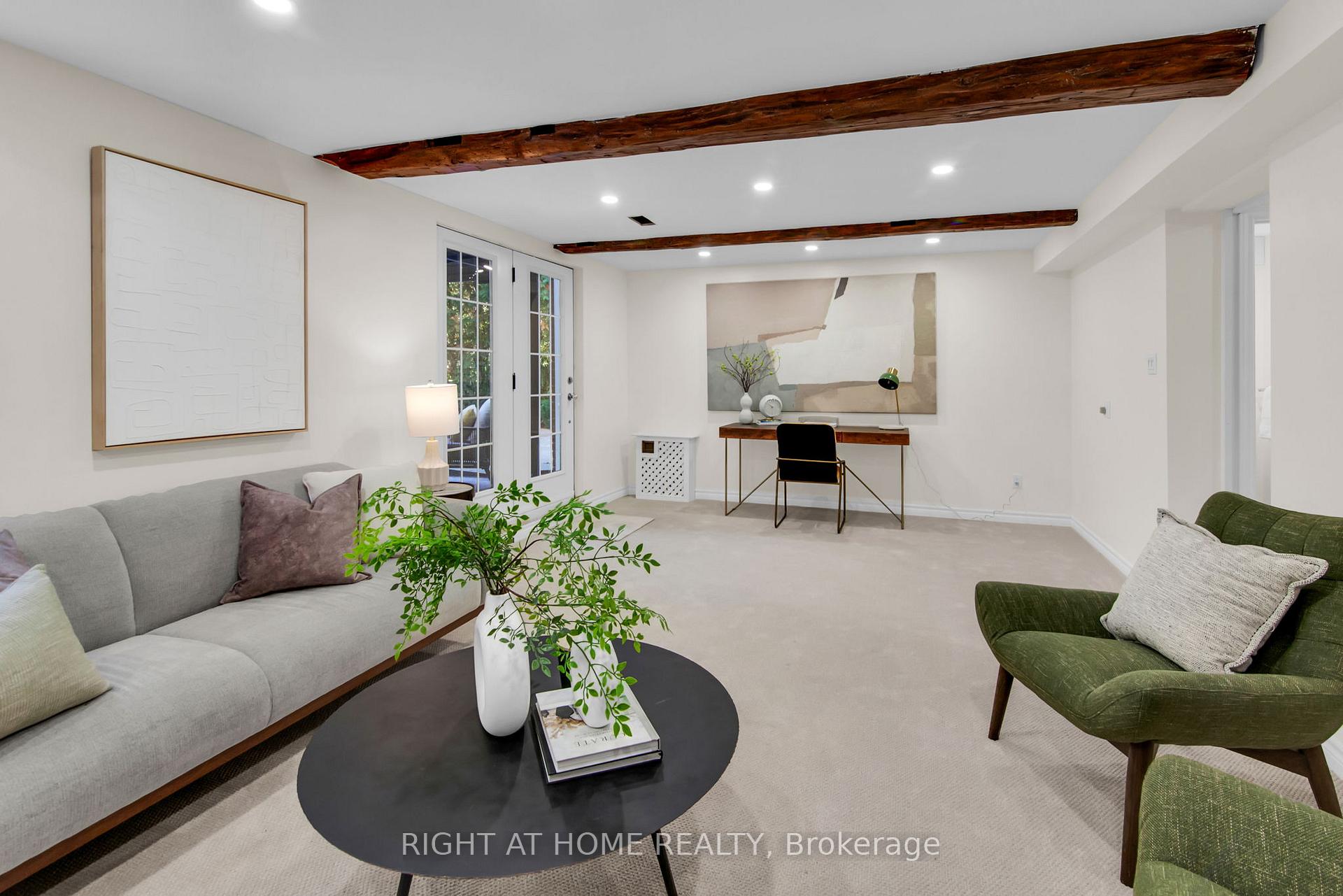 Photo 23 of 47 Dormington Drive, Scarborough, Woburn — HOMEH