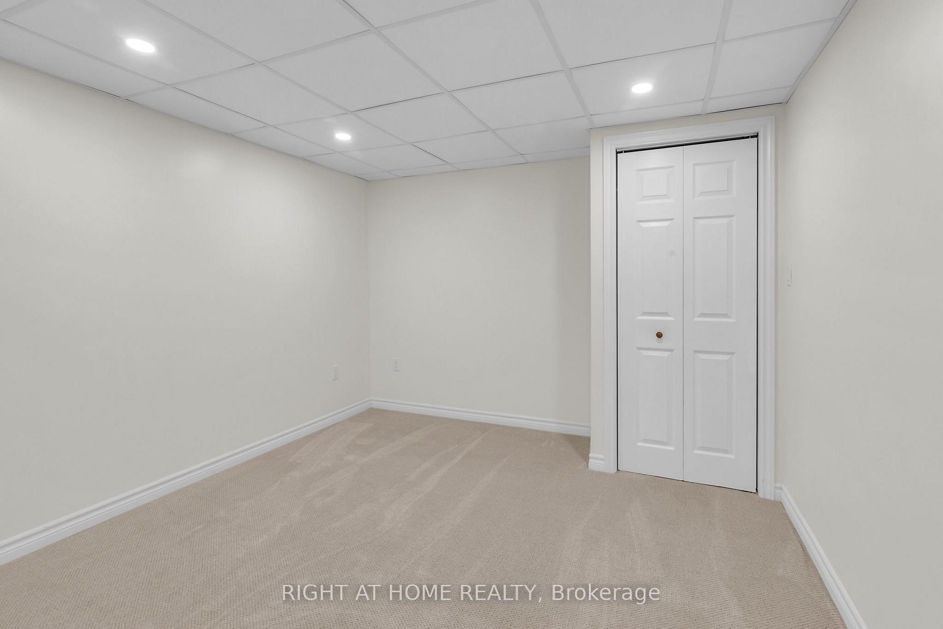 Photo 28 of 47 Dormington Drive, Scarborough, Woburn — HOMEH