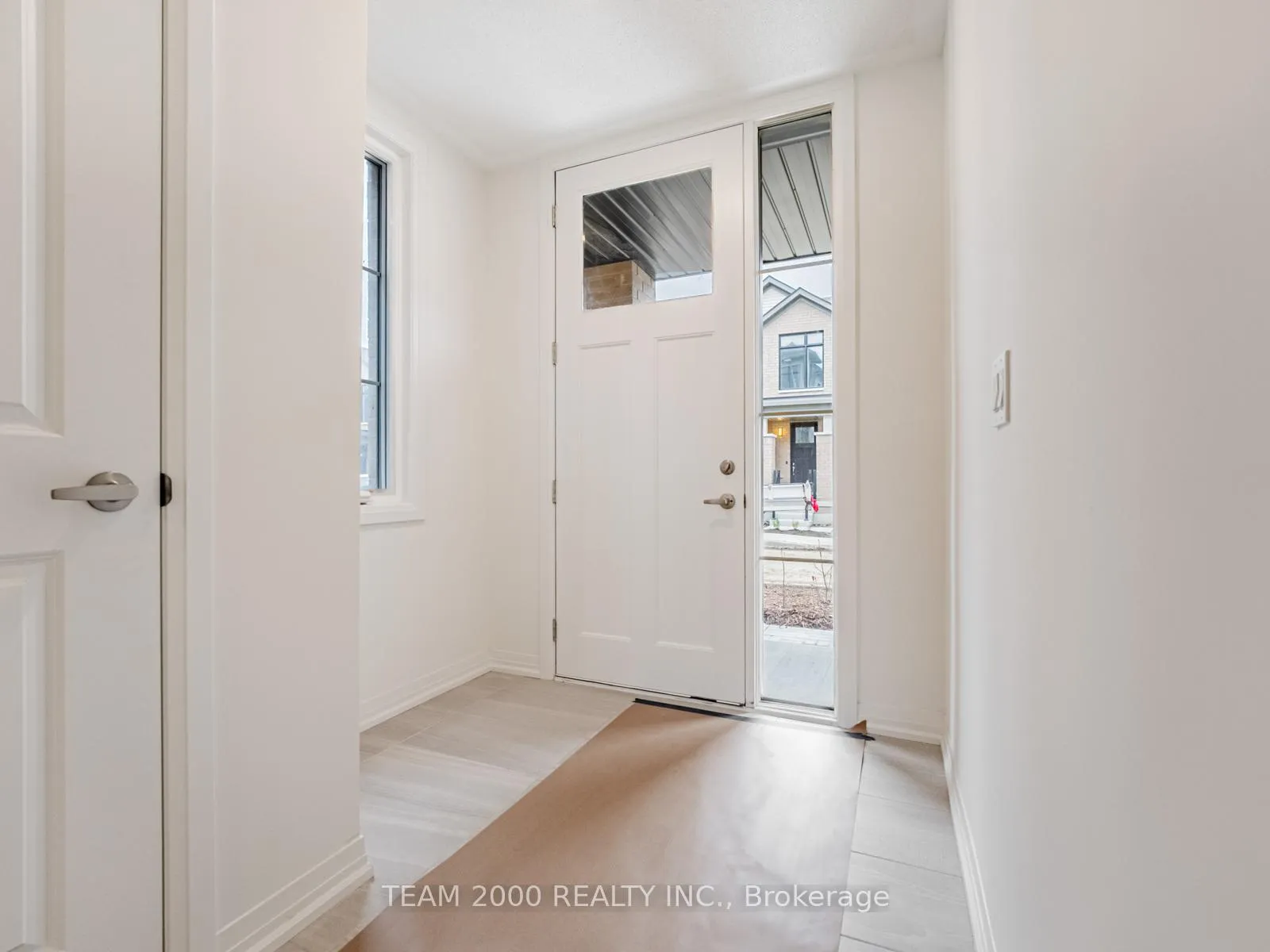Photo 4 of Unit 6, 474 Provident Way, Hamilton, Mount Hope — HOMEH