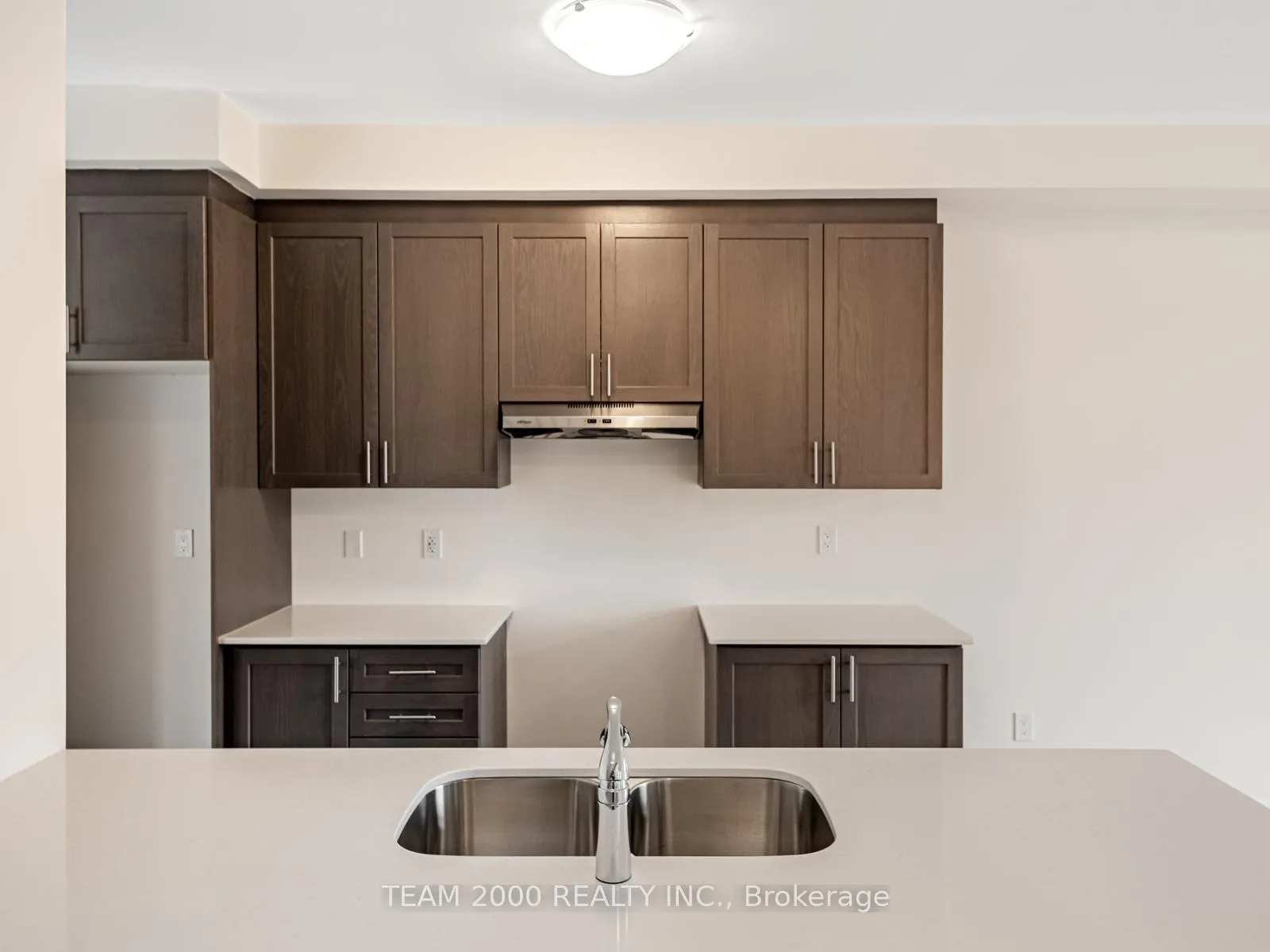 Photo 8 of Unit 6, 474 Provident Way, Hamilton, Mount Hope — HOMEH