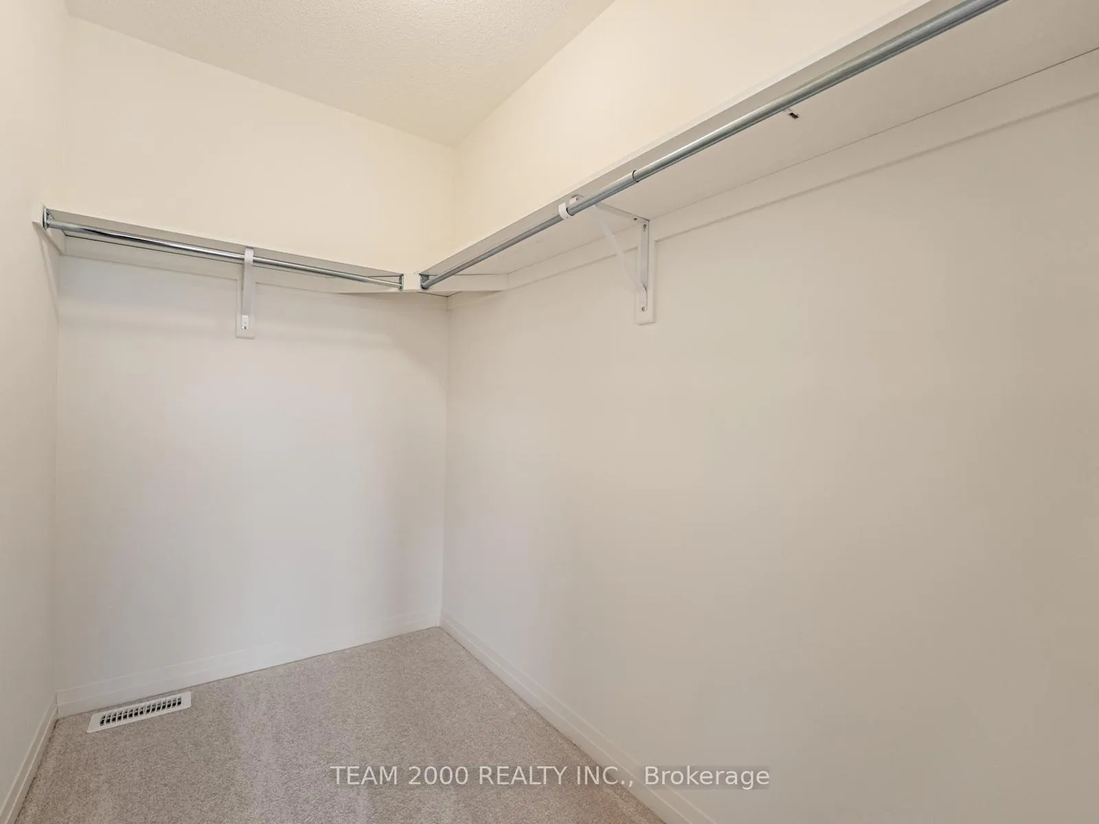 Photo 20 of Unit 6, 474 Provident Way, Hamilton, Mount Hope — HOMEH