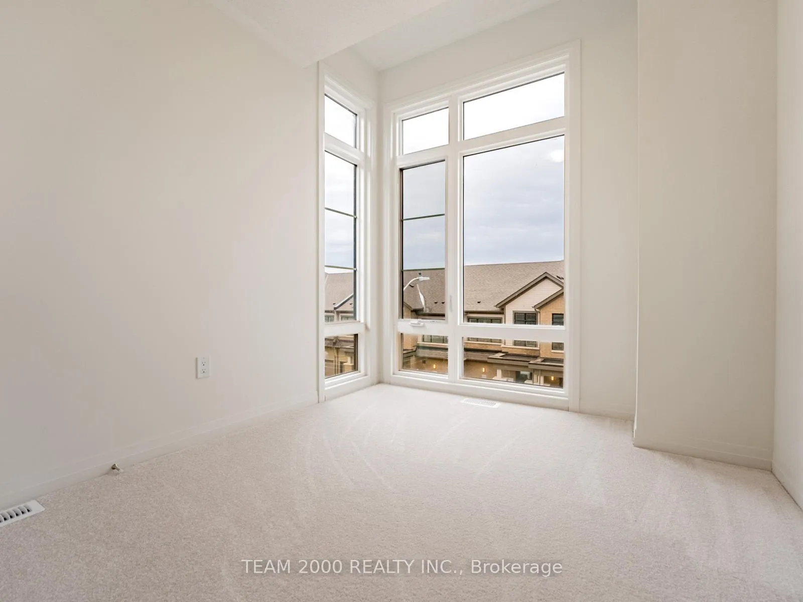 Photo 21 of Unit 6, 474 Provident Way, Hamilton, Mount Hope — HOMEH