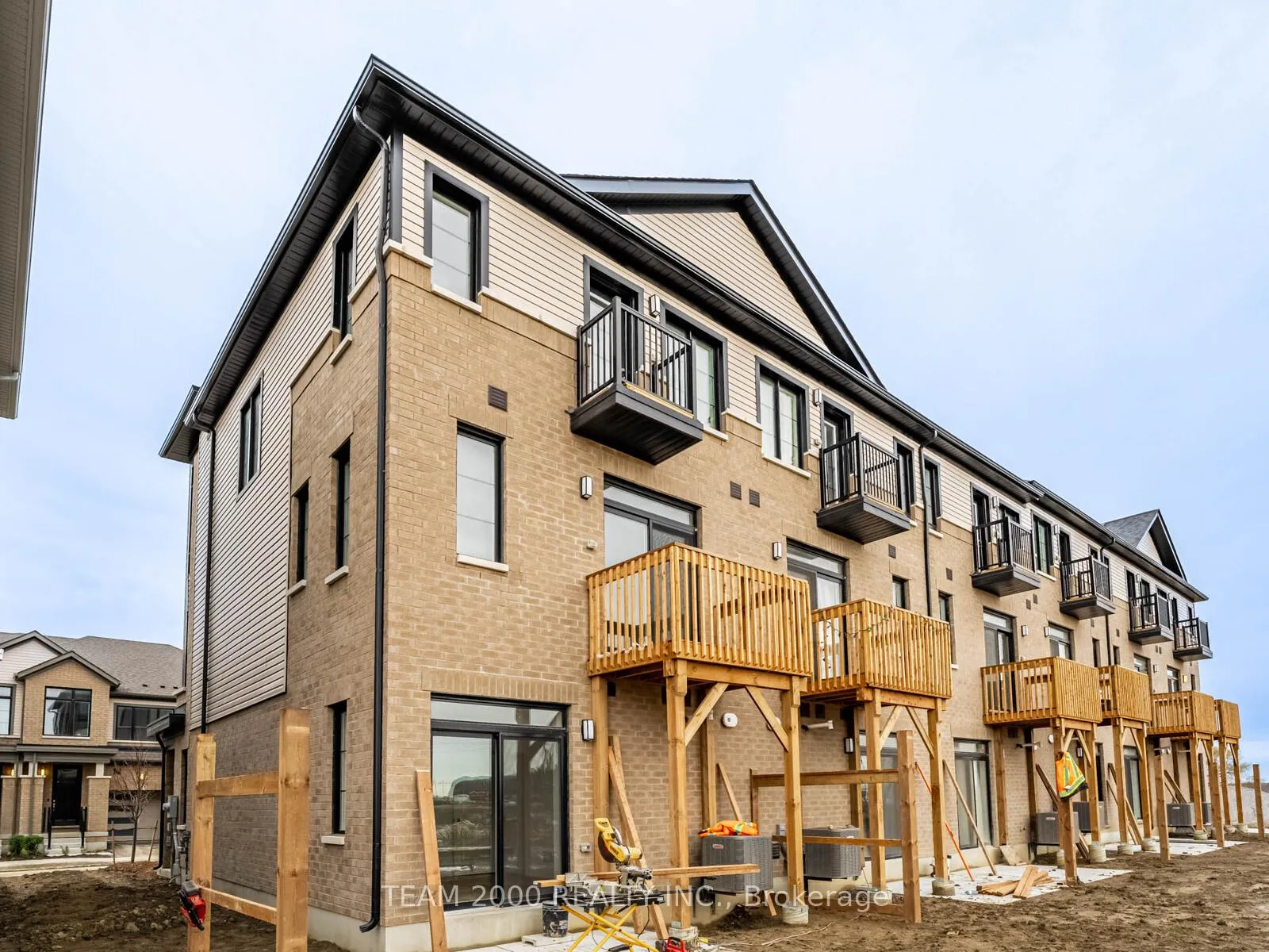Photo 30 of Unit 6, 474 Provident Way, Hamilton, Mount Hope — HOMEH