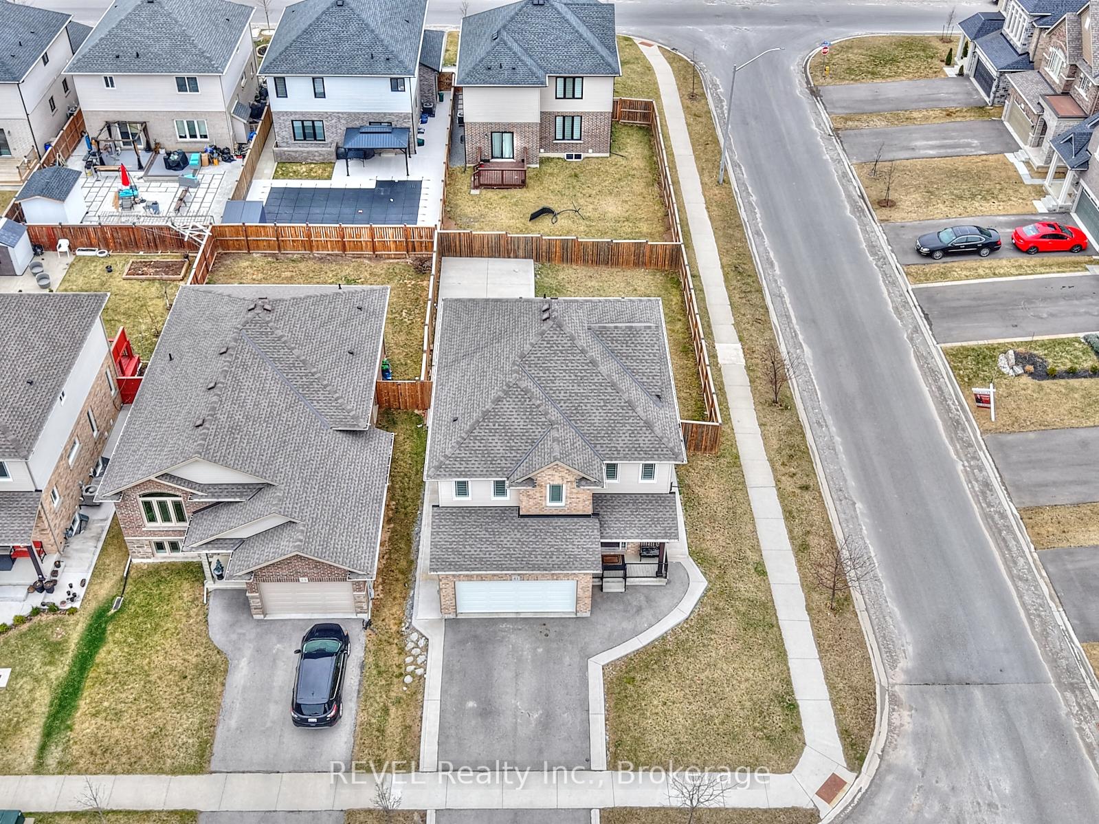 Photo 19 of 41 Success Way, Thorold, Rolling Meadows — HOMEH