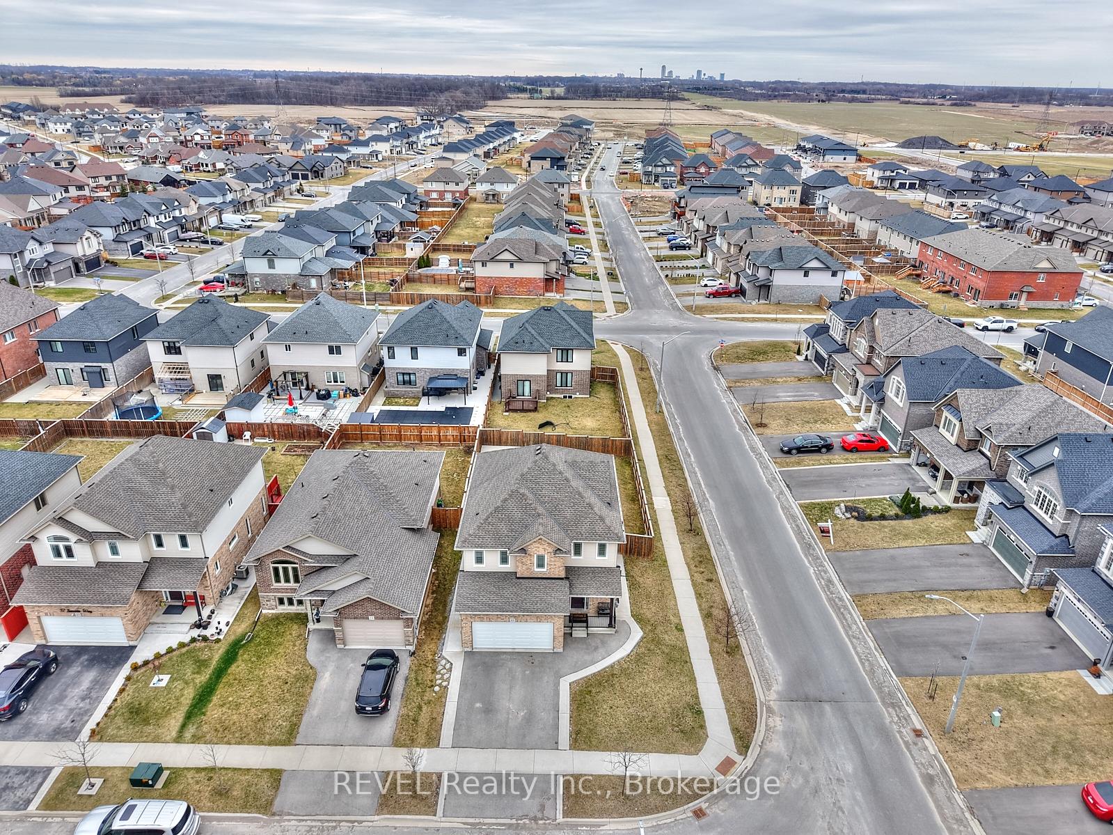 Photo 21 of 41 Success Way, Thorold, Rolling Meadows — HOMEH