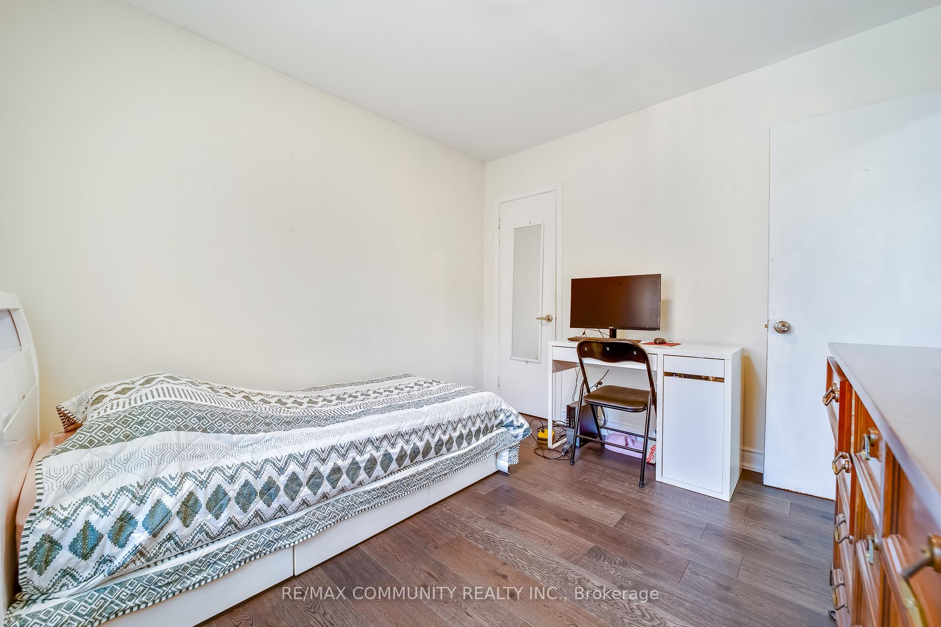 Photo 20 of 103 Packard Boulevard, Scarborough, Bendale — HOMEH