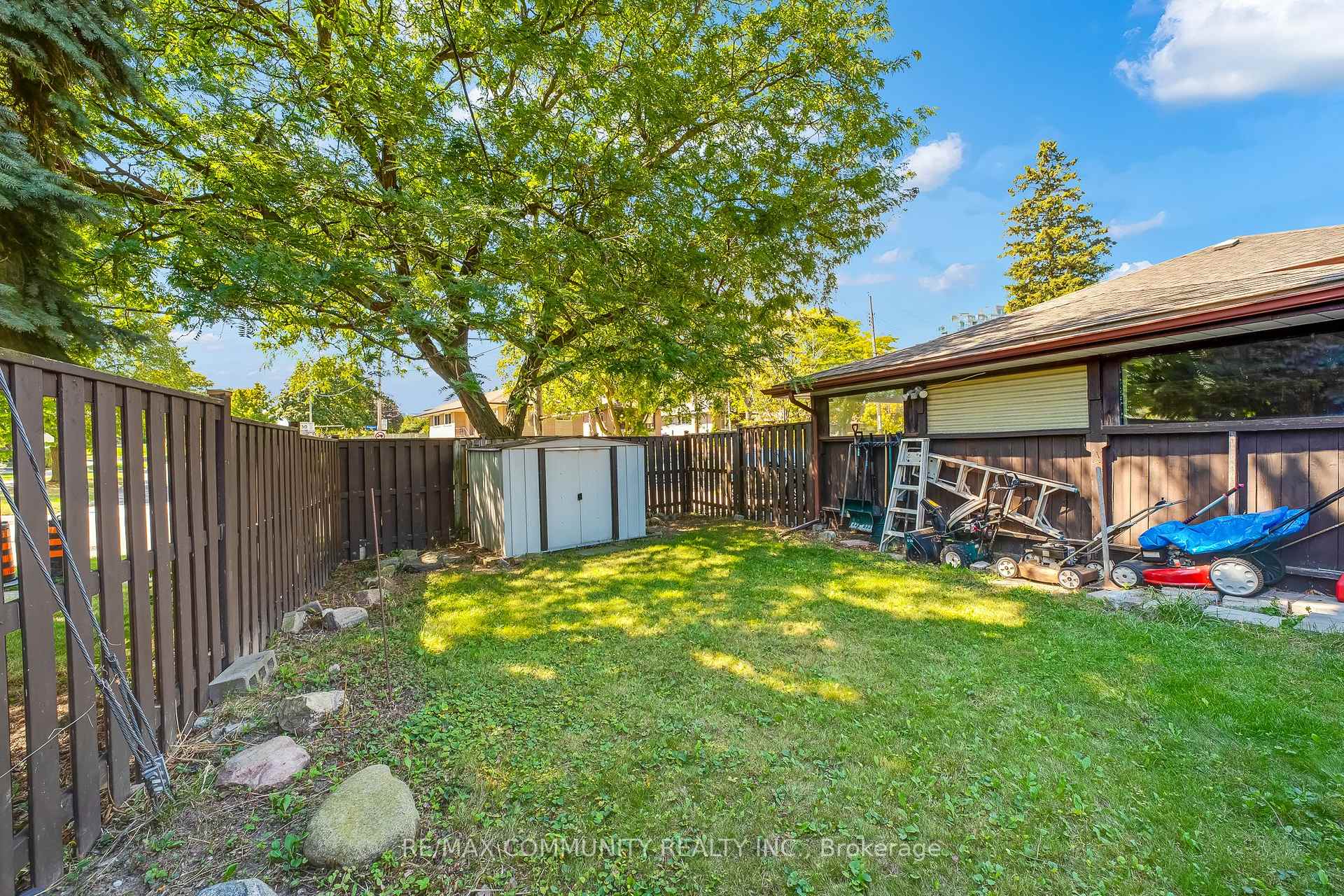 Photo 46 of 103 Packard Boulevard, Scarborough, Bendale — HOMEH