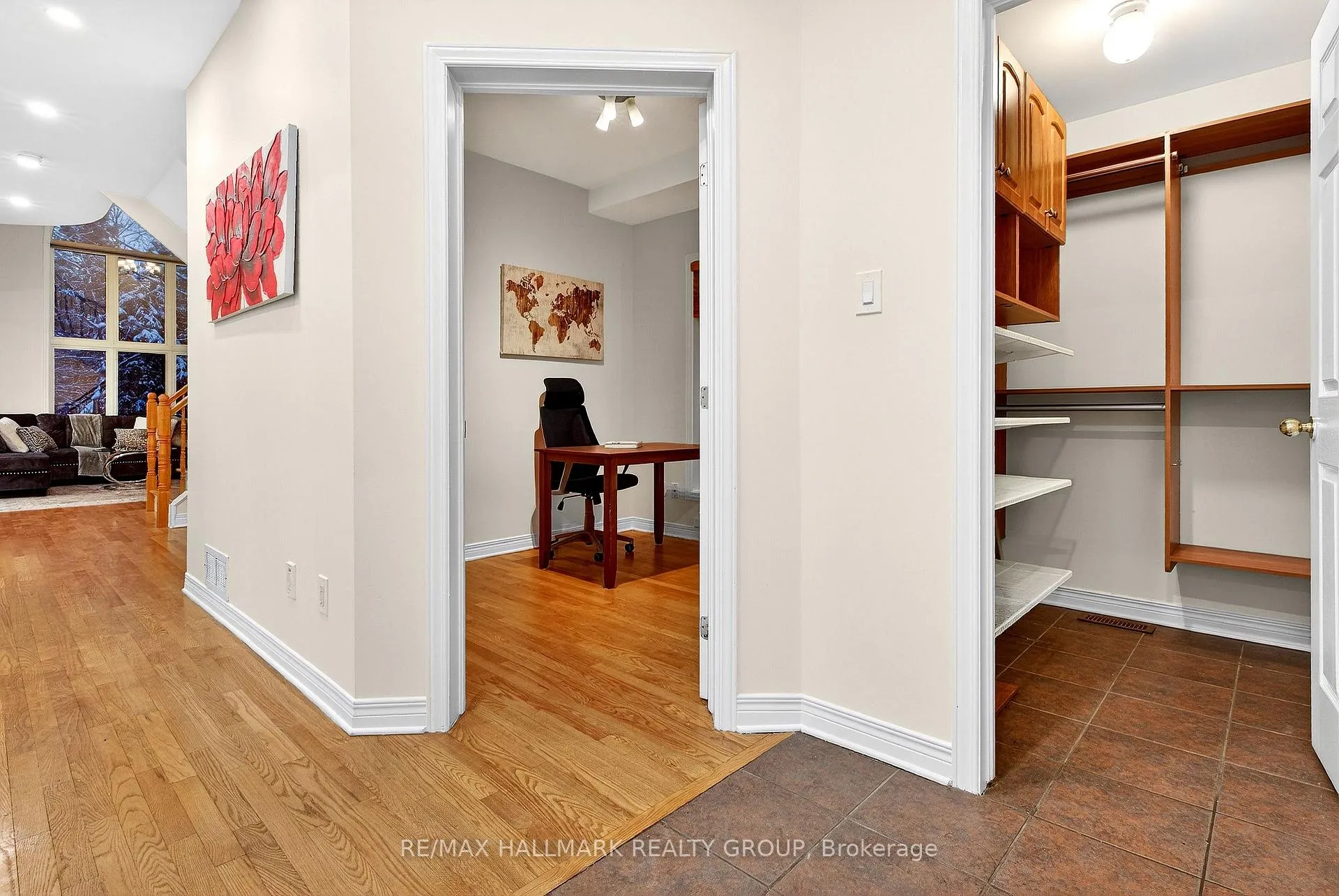 Photo 3 of 143 Borealis Crescent, Ottawa, Carson Meadows — HOMEH