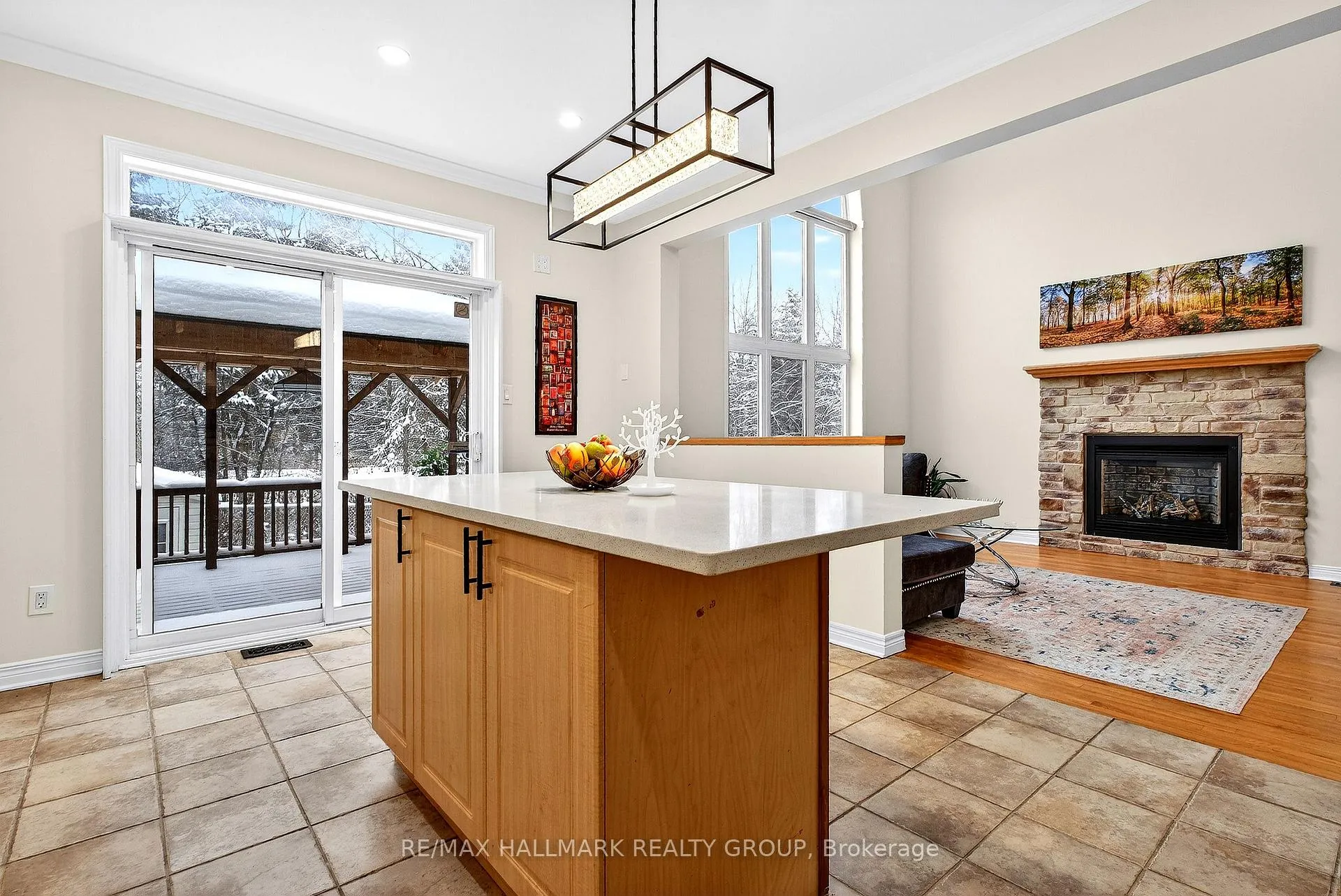 Photo 14 of 143 Borealis Crescent, Ottawa, Carson Meadows — HOMEH
