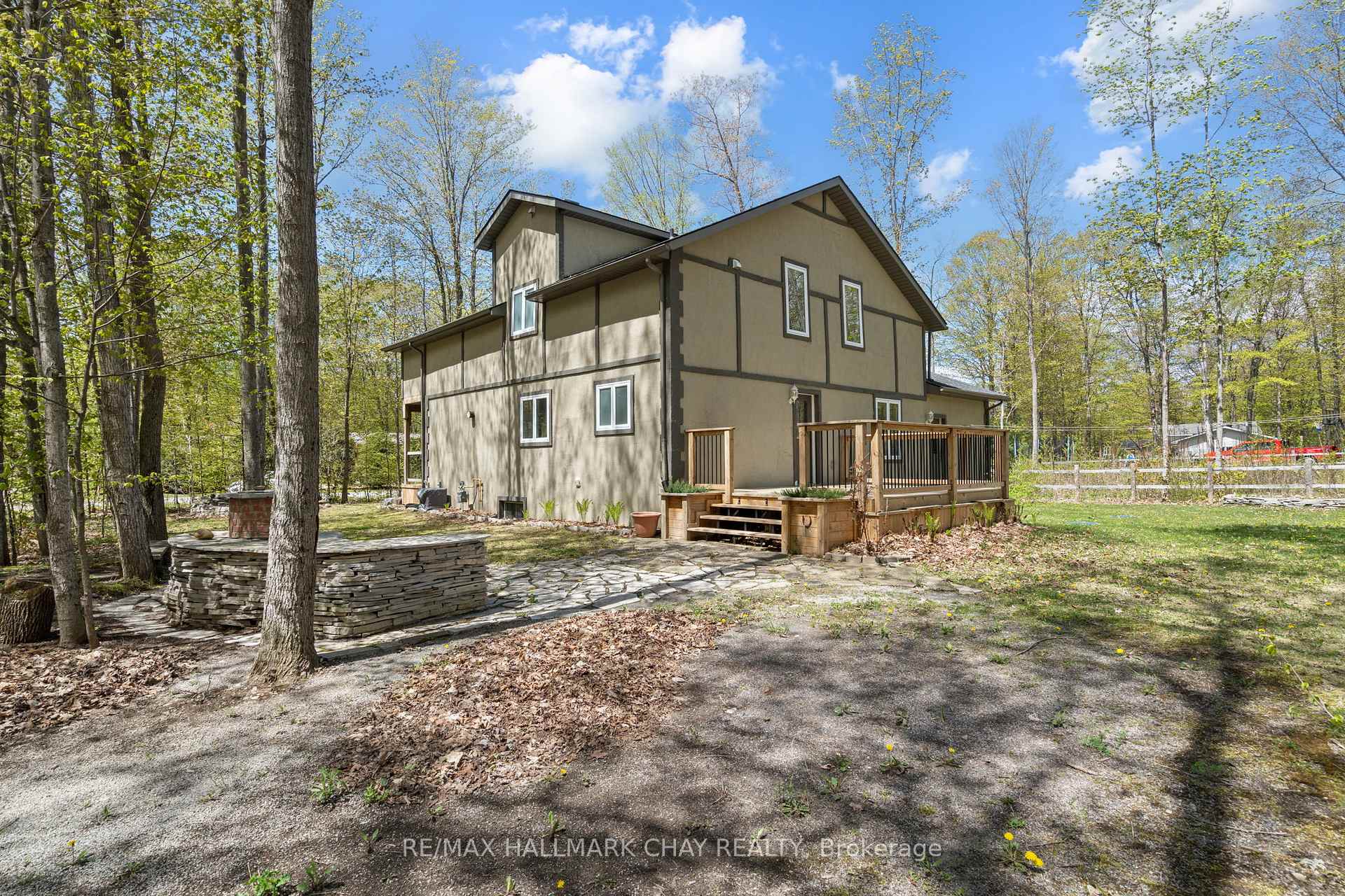 Photo 34 of 45 Wakunda Crescent, Tiny, Rural Tiny — HOMEH