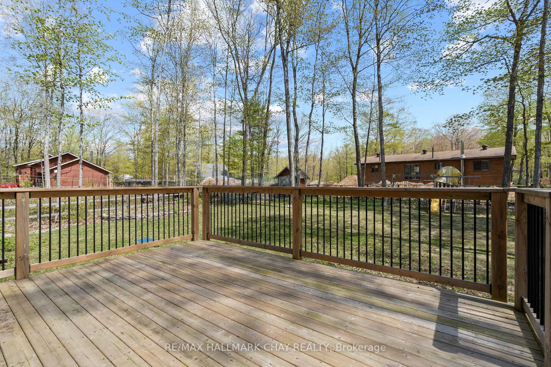 Photo 36 of 45 Wakunda Crescent, Tiny, Rural Tiny — HOMEH