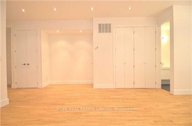 Photo 9 of Unit 6, 427 Crawford Street, Toronto, Palmerston-Little Italy — HOMEH