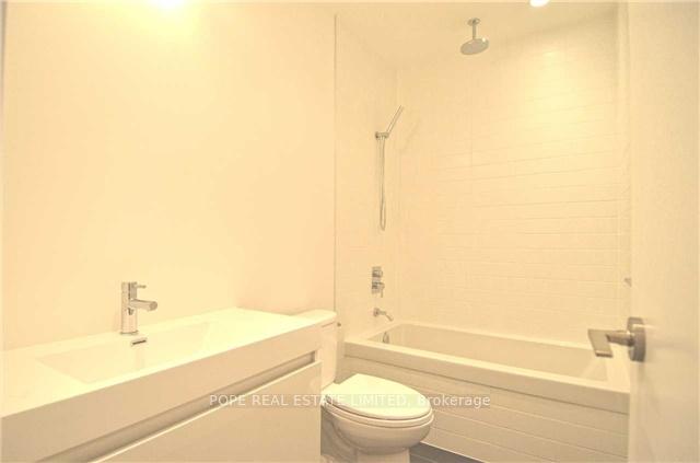 Photo 14 of Unit 6, 427 Crawford Street, Toronto, Palmerston-Little Italy — HOMEH