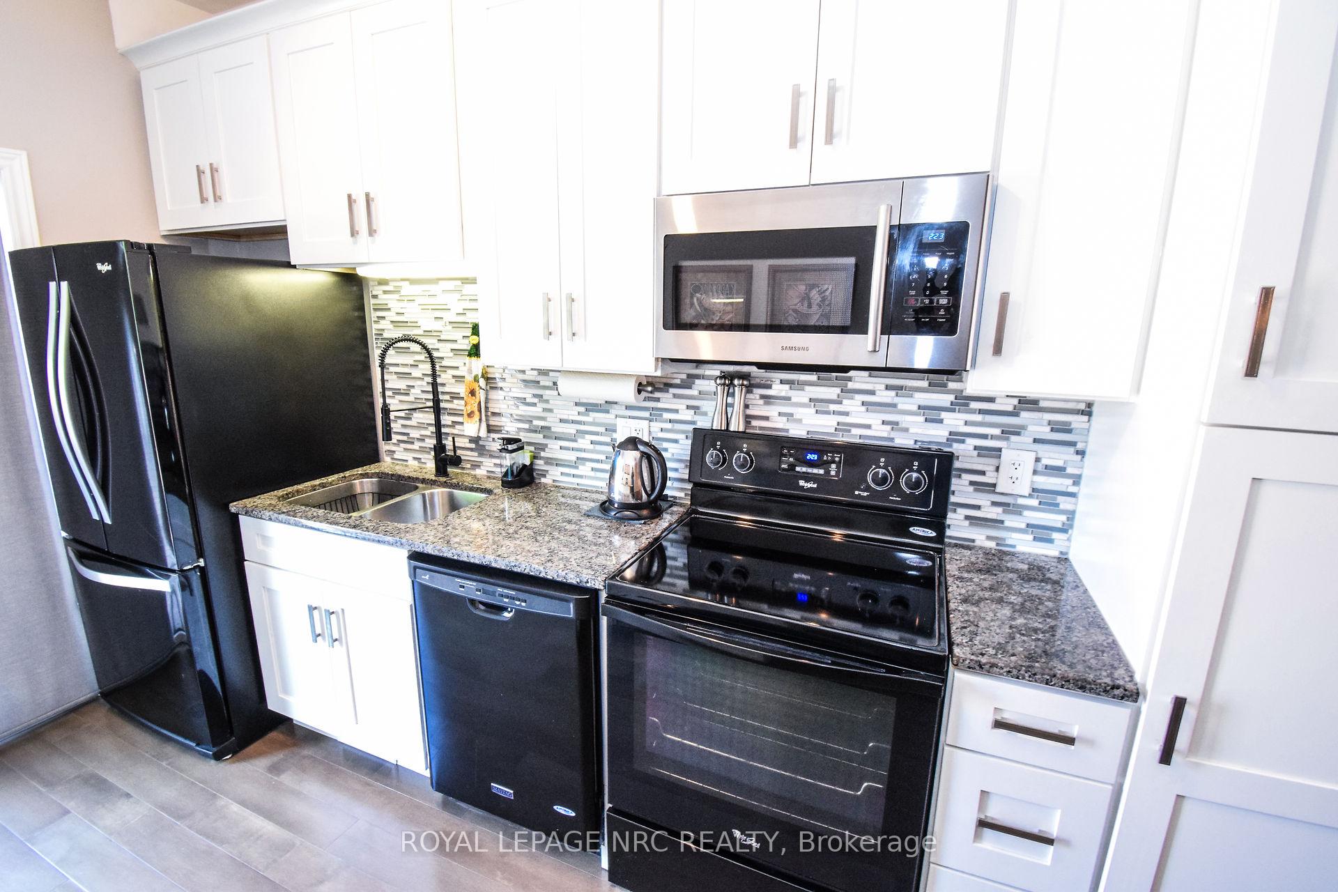 Photo 16 of 88B Ormond Street N, Thorold, Thorold Downtown — HOMEH