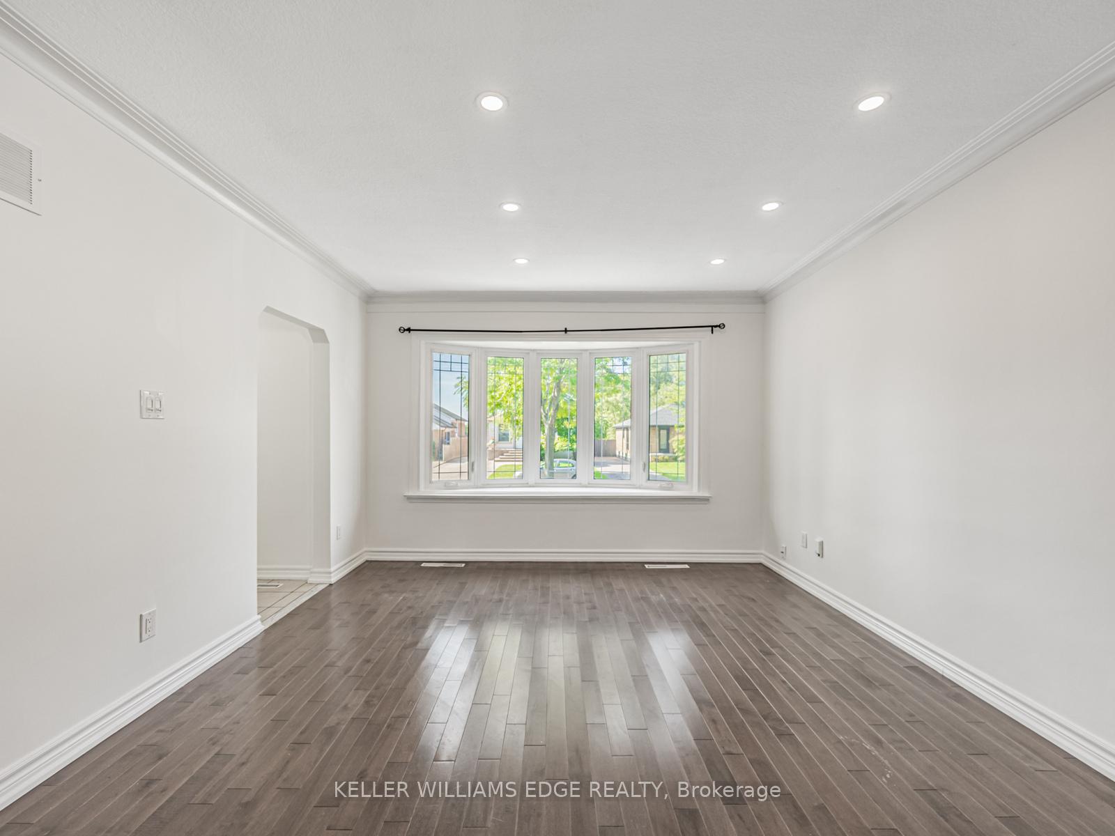 Photo 8 of Unit MAIN, 75 Barrymore Road, Scarborough, Bendale — HOMEH