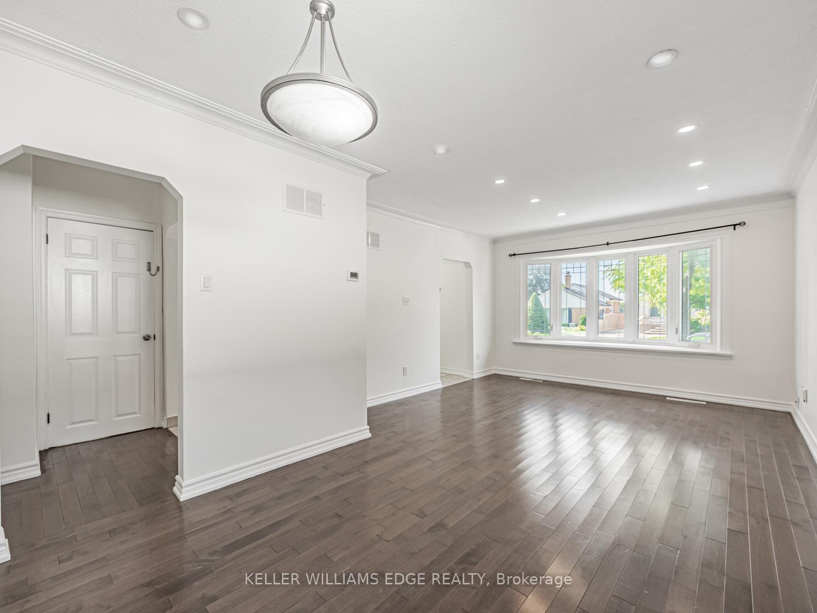 Photo 11 of Unit MAIN, 75 Barrymore Road, Scarborough, Bendale — HOMEH