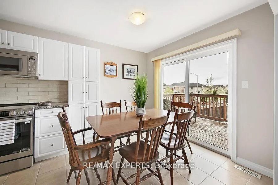 Photo 5 of 2104 Galloway Street, Innisfil, Alcona — HOMEH